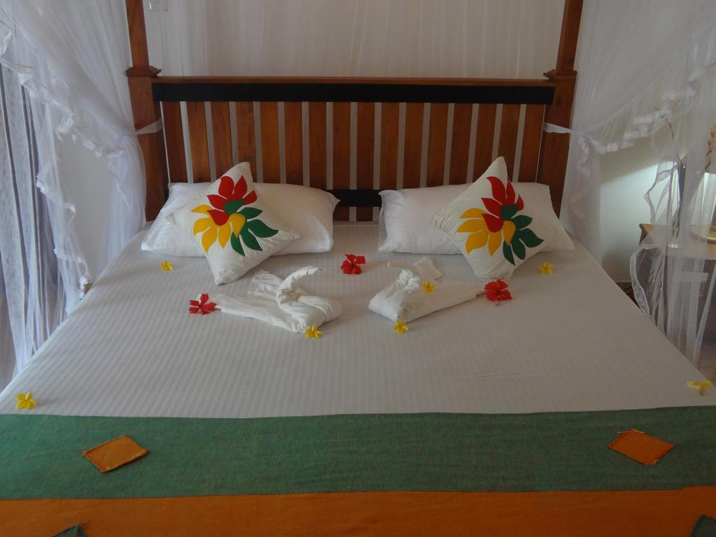 Thambara Villa Unawatuna Extérieur photo